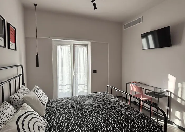 Appartamento Urban Concept Santa Croce In Gerusalemme - Entire *